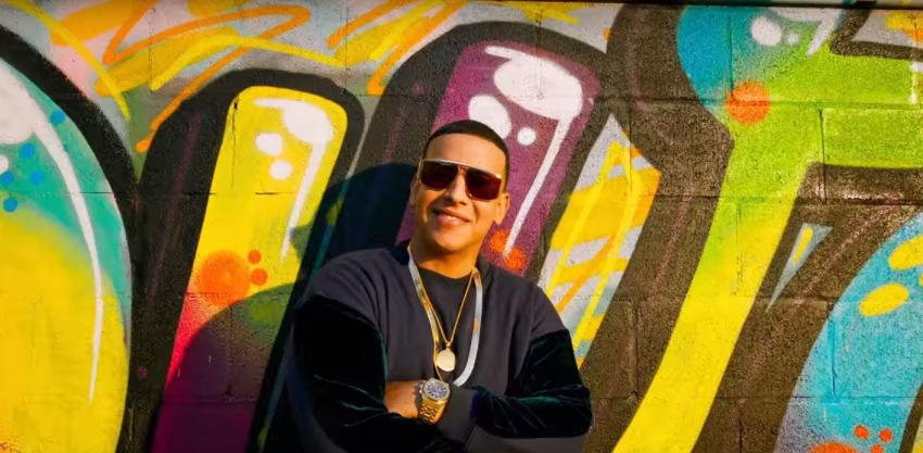 "Dura" de Daddy Yankee alcanza mil millones de reproducciones en YouTube