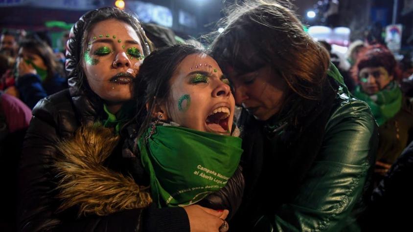 Aborto en Argentina: ¿qué sigue ahora para el movimiento feminista tras la derrota en el Senado?