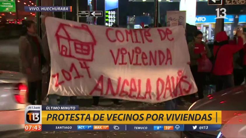 [VIDEO] Vecinos protestan en Huechuraba por viviendas
