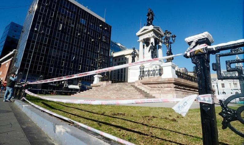 [VIDEO] Funcionario de la Armada chocó monumento de Prat en Valparaíso
