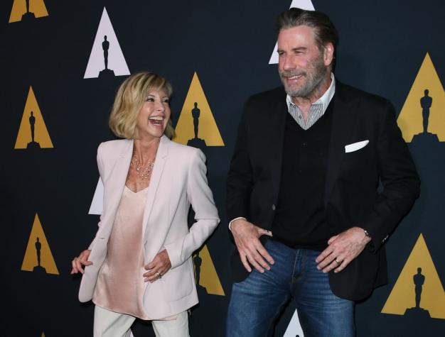[VIDEO] La reunión más esperada: John Travolta y Olivia Newton-John celebran los 40 años de "Grease"