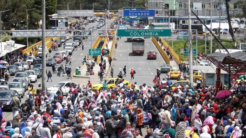 Venezolanos deberán ingresar con pasaporte a Ecuador