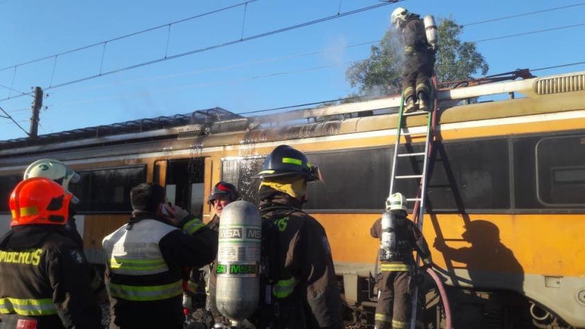 [VIDEO] Se incendia vagón del Biotrén en Chiguayante