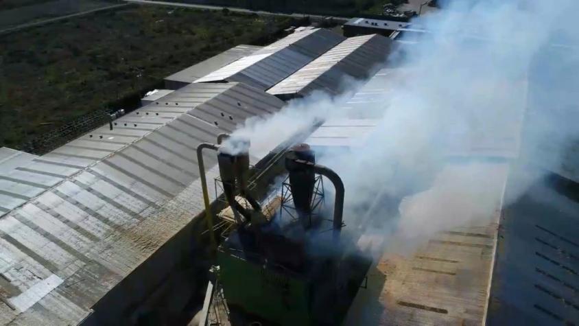 [FOTOS] Grave incendio afecta a aserradero de San Pedro de la Paz