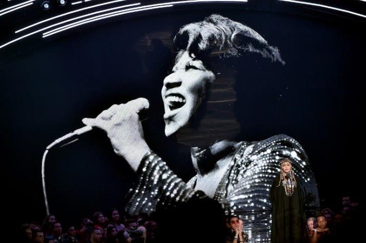 [FOTOS] MTV VMAs 2018: el particular look que utilizó Madonna durante su tributo a Aretha Franklin