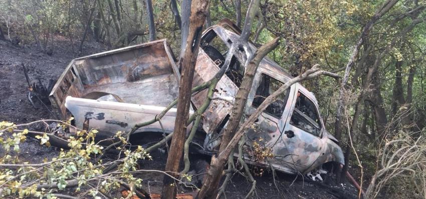 Conductor muere tras caer en cuesta La Dormida: Vehículo se incendió en ruta Santiago-Valparaíso