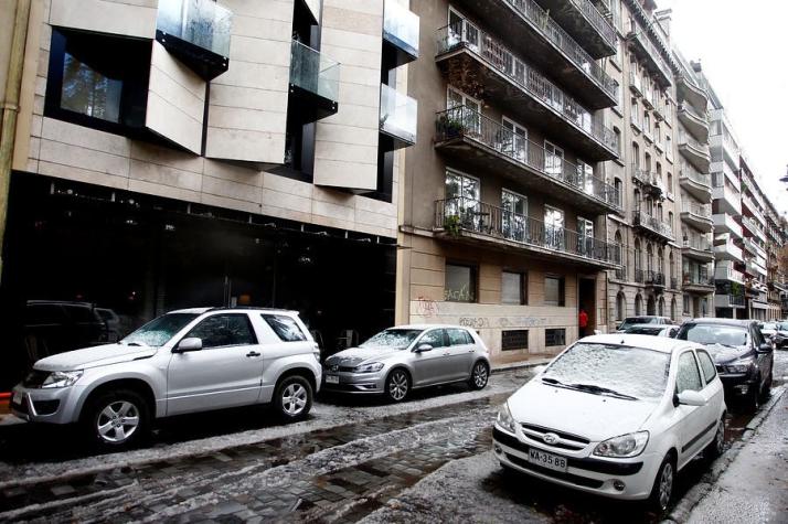 Dirección Meteorológica emite aviso por tormentas eléctricas y granizos en Santiago