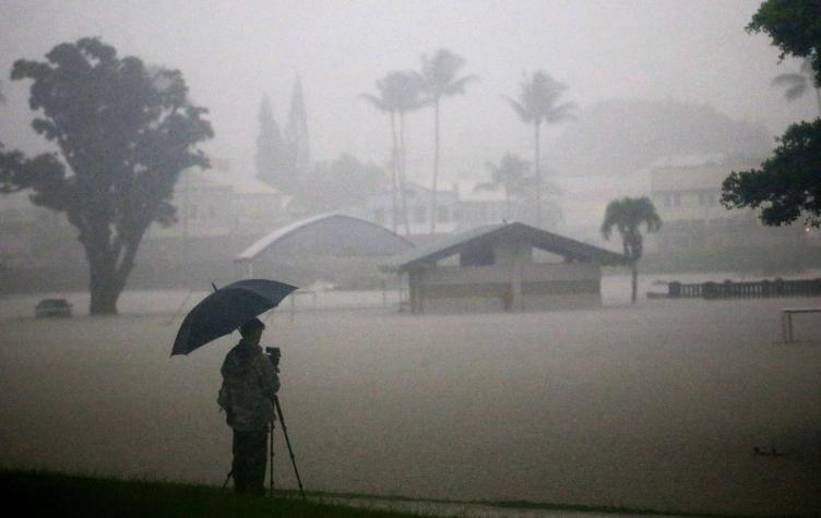 Hawái se prepara para la furia del huracán Lane