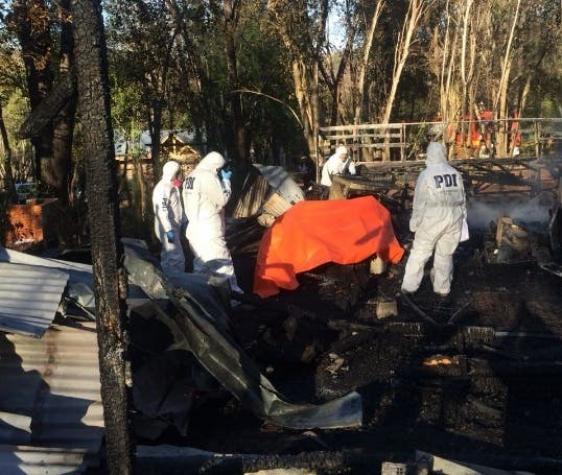 Incendio en una cabaña dejó a tres jóvenes muertos en Pinto