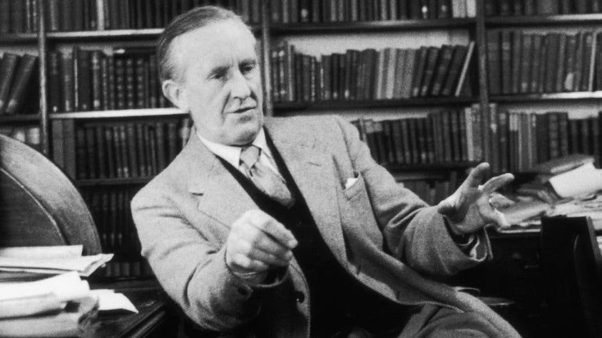 Publican libro inédito de Tolkien: “la primera historia real” del mundo de "El señor de los anillos"