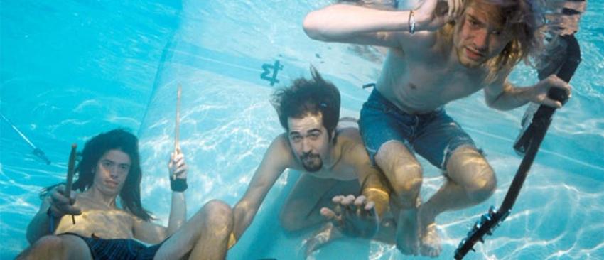 Libro de historia describe a integrantes de Nirvana como "jóvenes mexicanos"