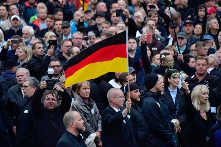 Nueve heridos en enfrentamientos entre pro y antiextranjeros en Alemania