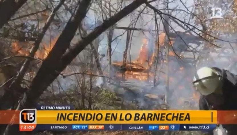 [VIDEO] Incendio afectó a dos viviendas en Lo Barnechea