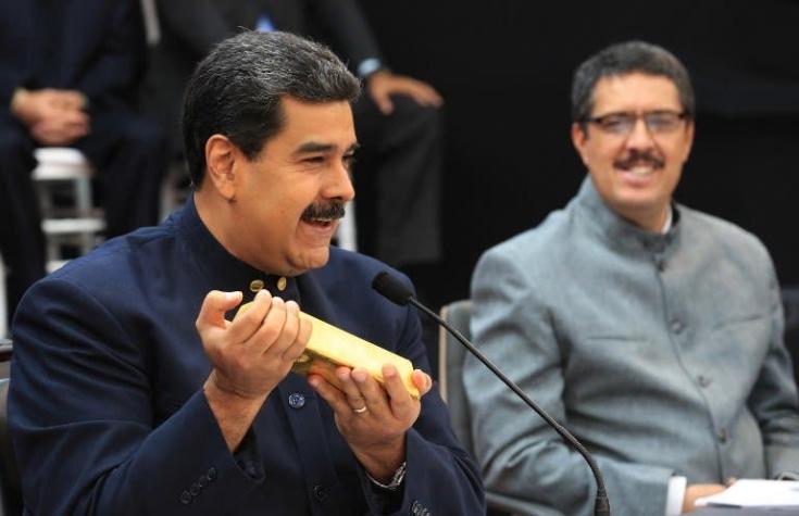 [VIDEO] Nicolás Maduro: "Me acabo de comprar un lingotico de oro"