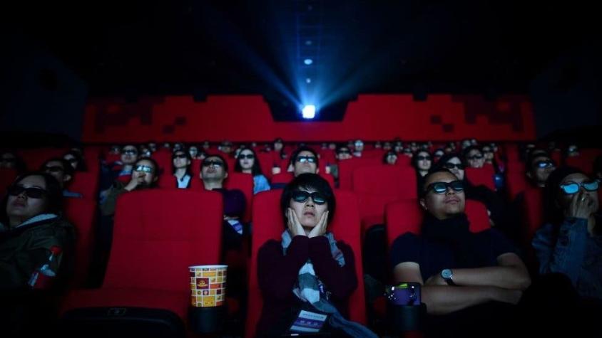 China: qué son y para qué sirven las "entradas fantasma" en las salas de cine