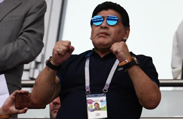 [VIDEO] "Un fracasado en la banca": Así reciben a Diego Maradona en México