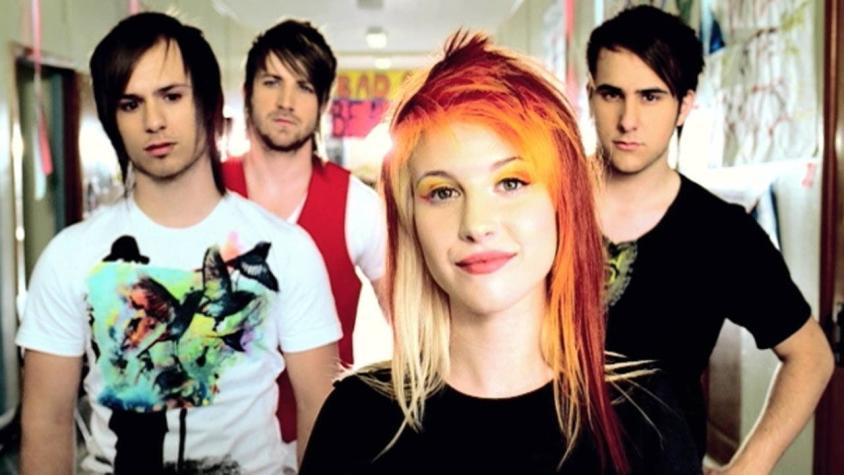 [VIDEO] Paramore decide no volver a tocar en vivo "Misery business" por su polémico contenido