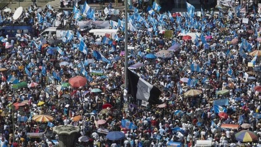 Protestas contra Jimmy Morales en Ciudad de Guatemala