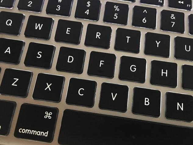 QWERTY: ¿Por qué las letras de los teclados tienen ese orden?