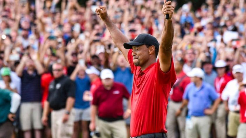 Tiger Woods vuelve a ganar un torneo de golf después de 1.876 días