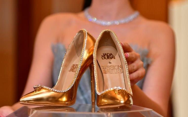 [FOTOS] Dubái pone en venta un par de zapatos de 17 millones de dólares