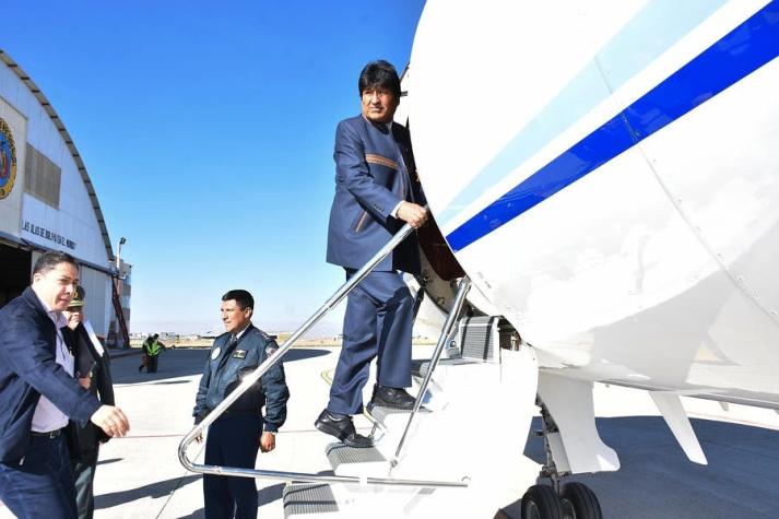 Evo Morales antes de subir al avión rumbo a La Haya : "Bolivia jamás renunciará al mar"