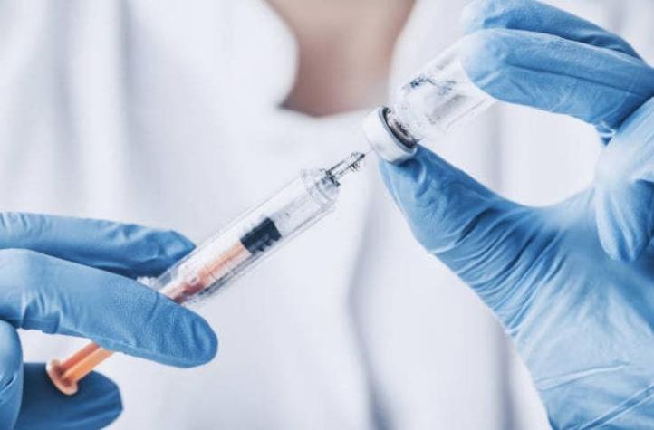 "Desinformación viral": Especialista advierte de los riesgos del movimiento anti vacunas