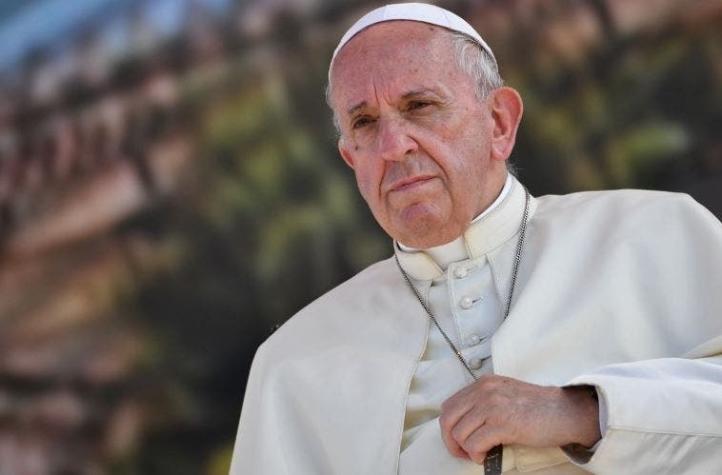 Papa Francisco asegura que el aborto es como recurrir a un "asesino a sueldo"