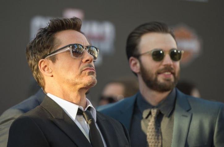 [FOTO] Robert Downey Jr. trolea a Chris Evans por dejar de ser "Capitán América"