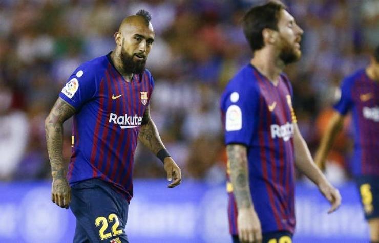 [VIDEO] En FC Barcelona acusan a Vidal de "faltarle el respeto a sus compañeros"