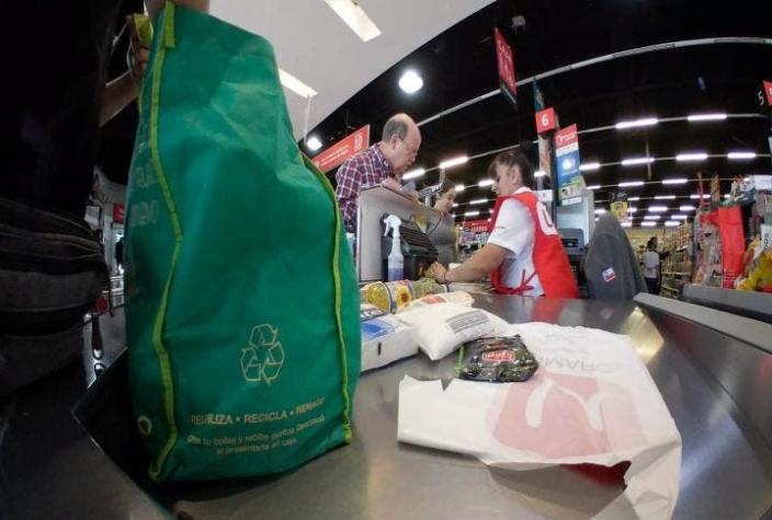 [VIDEO] Polémica por cobro de bolsas reutilizables
