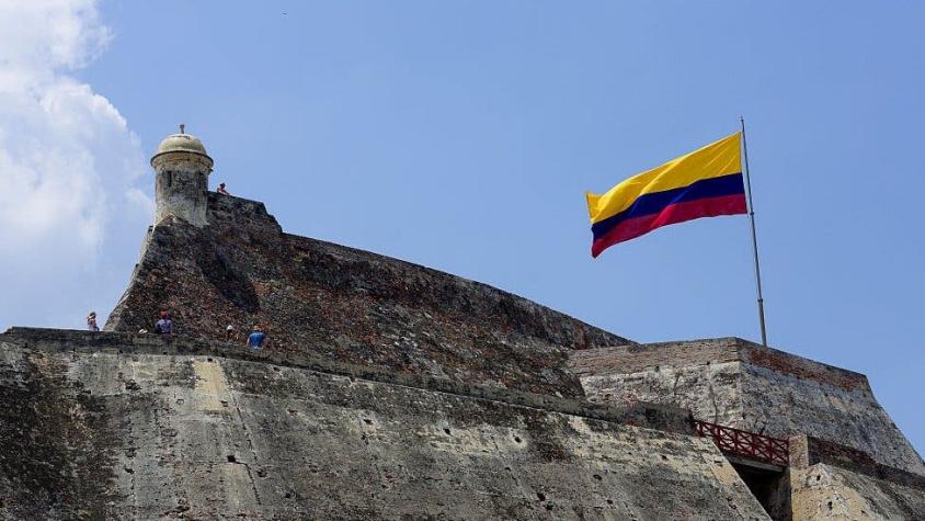 La concha negra, el microorganismo que devora en silencio las históricas murallas de Cartagena