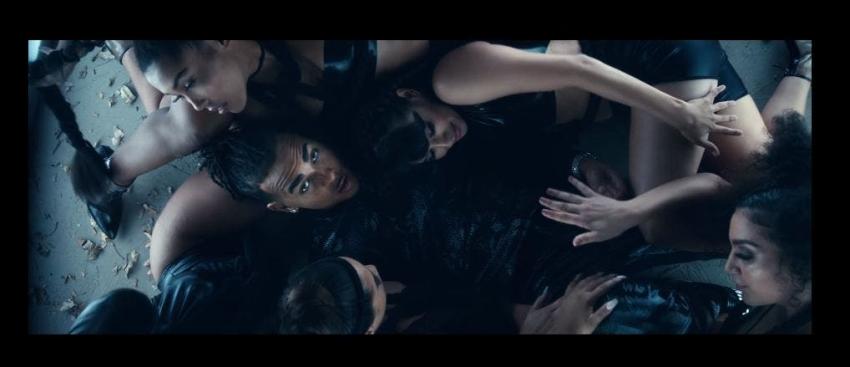 El video de "Taki Taki" censura polémica frase de Ozuna en canción con Selena Gomez