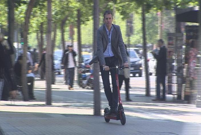 [VIDEO] Scooters eléctricos: Así funciona el nuevo sistema de transportes en Las Condes