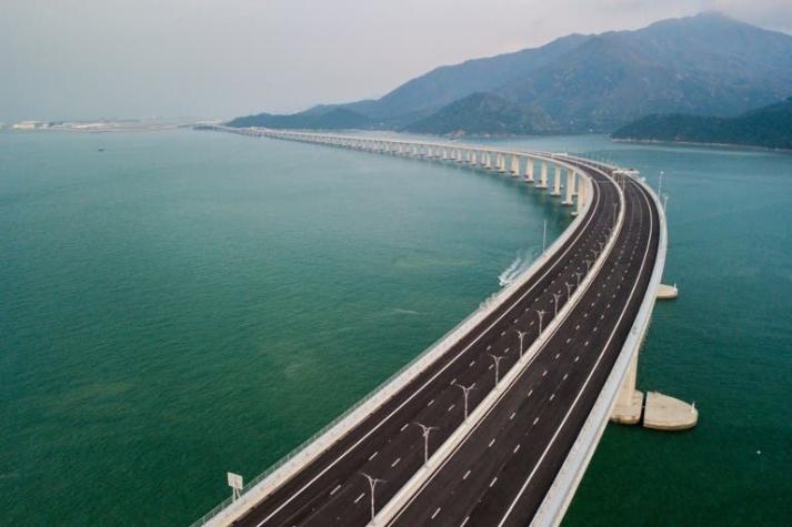 [FOTOS] Las impresionantes imágenes del enorme puente que une Hong Kong y China continental