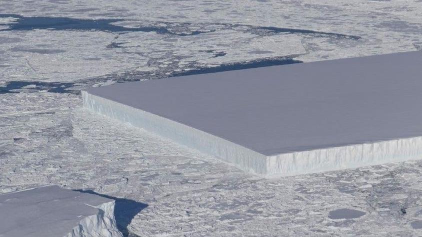 El iceberg tabular: el curioso bloque de hielo en forma de rectángulo que flota en la Antártica