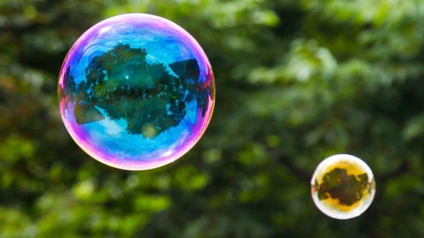 Los asombrosos enigmas de la física que develan las burbujas de jabón
