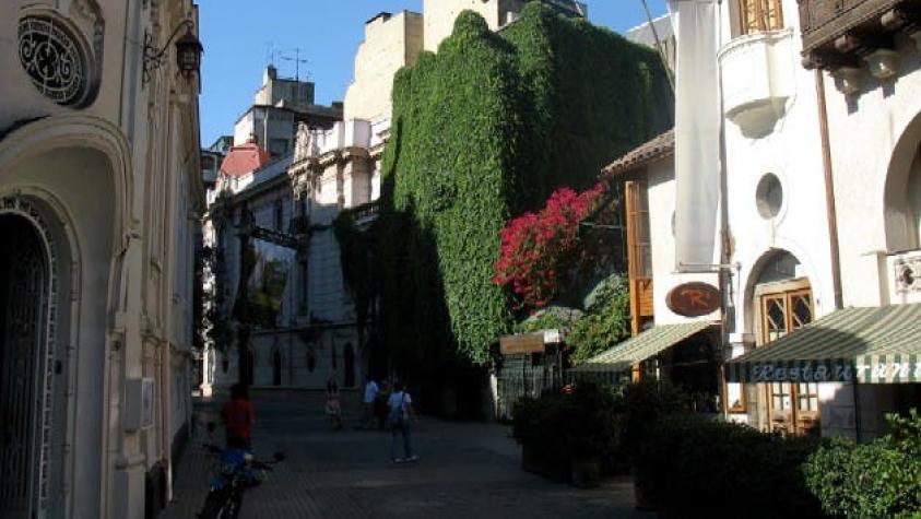 Barrio Lastarria se convierte en paseo peatonal por este fin de semana