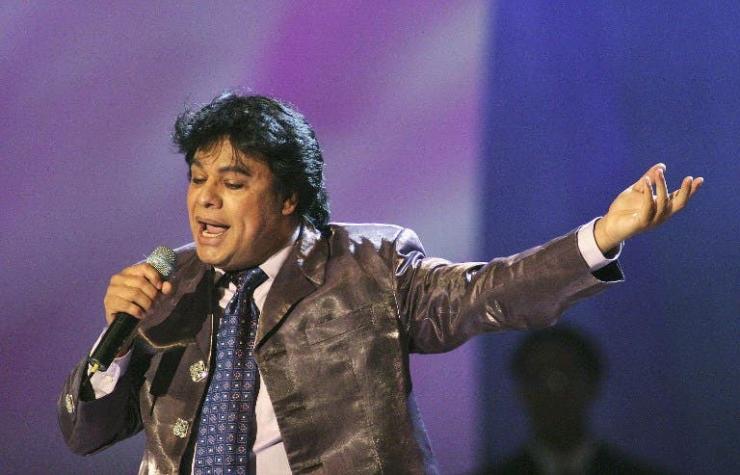 Ex mánager de Juan Gabriel asegura que el cantante está vivo y prepara su retorno