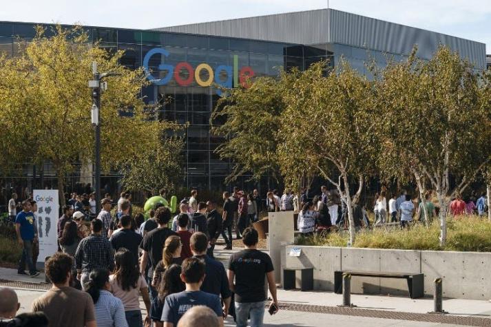 Miles de empleados de Google se manifiestan en el mundo contra el acoso sexual