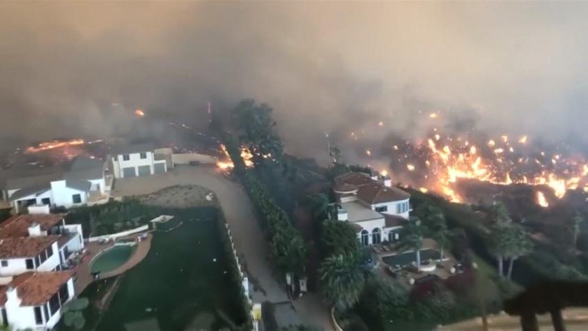 [VIDEO] 31 muertos por incendios en California