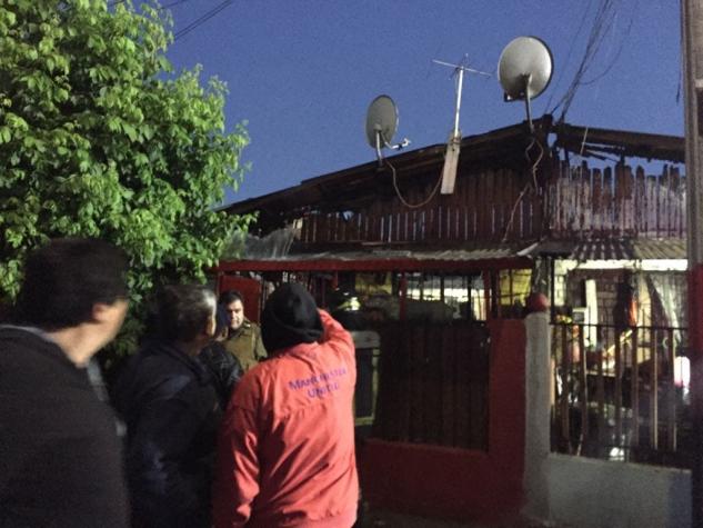 [VIDEO] Incendio en viviendas deja dos fallecidos en la comuna de Cerro Navia