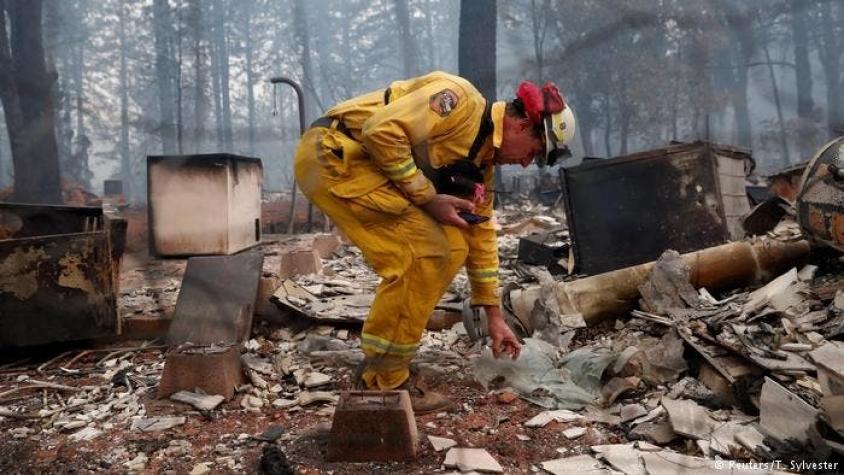 Incendios en California dejan 631 desaparecidos y 66 muertos