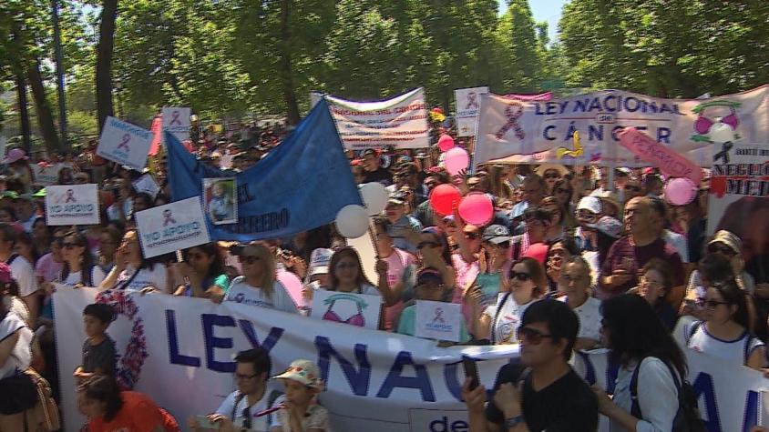 [VIDEO] Marcha nacional por ley del Cáncer