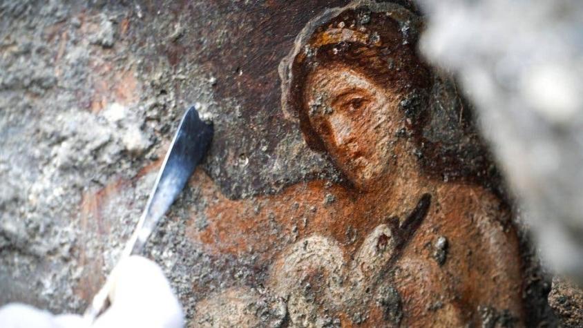 Leda y el Cisne: el mito erótico plasmado en un fresco hallado en las ruinas de Pompeya