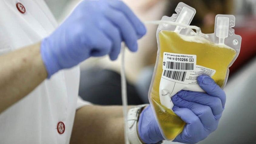 ¿Cobrarías por donar sangre? La millonaria industria del plasma sanguíneo... y la controversia