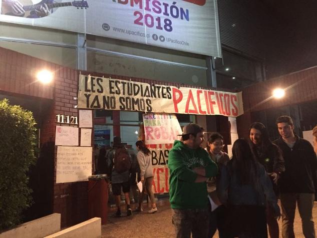 Estudiantes de la Universidad del Pacífico inician toma ante incertidumbre por crisis