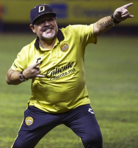 [VIDEO] Maradona se burla del DT de Argentina y dice que él pudo seguir dirigiendo a la Albiceleste