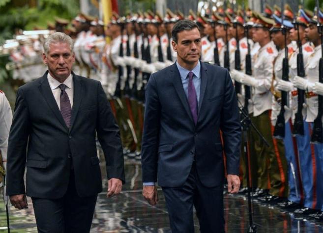 Pedro Sánchez visita Cuba en pleno proceso de apertura económica