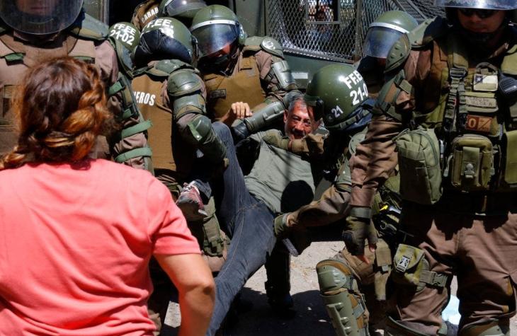 [VIDEO] Actividad de Sebastián Piñera finaliza con tres detenidos por manifestación